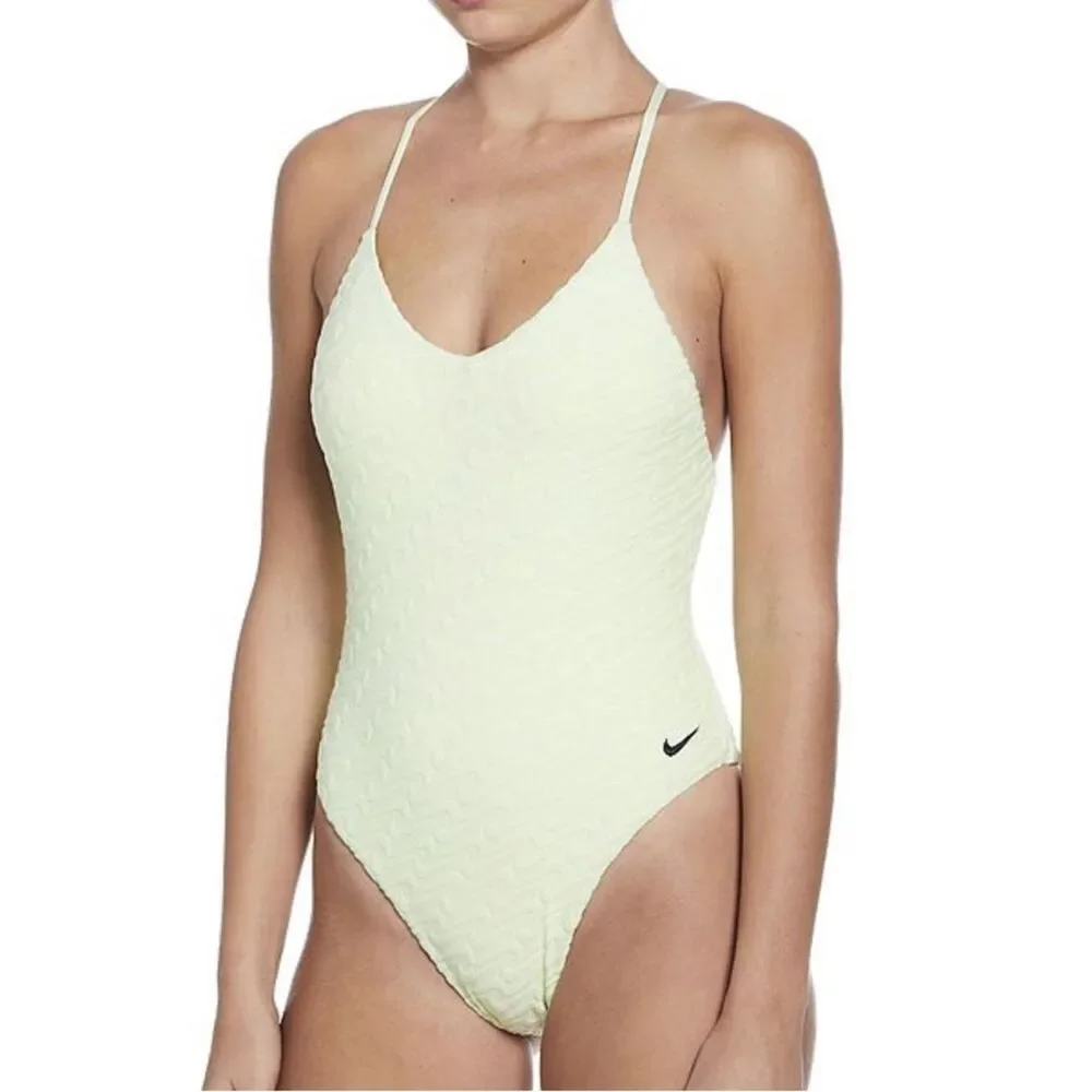 Nike Swoosh Link Y-back One-Piece Swimsuit-Size‎ XL